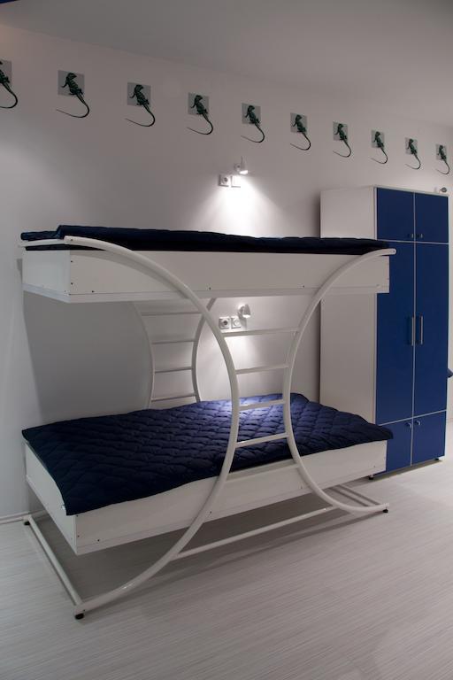 Pop Art Hostelベオグラード 部屋 写真